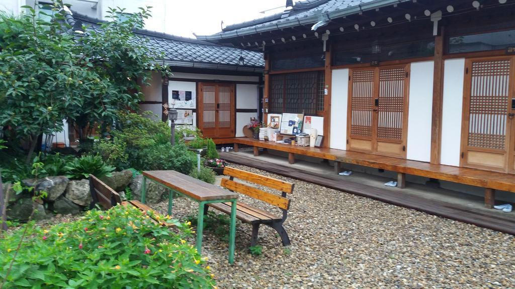 Dukmanjae Hotell Jeonju Eksteriør bilde