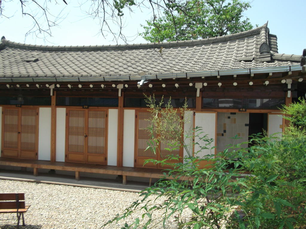 Dukmanjae Hotell Jeonju Eksteriør bilde