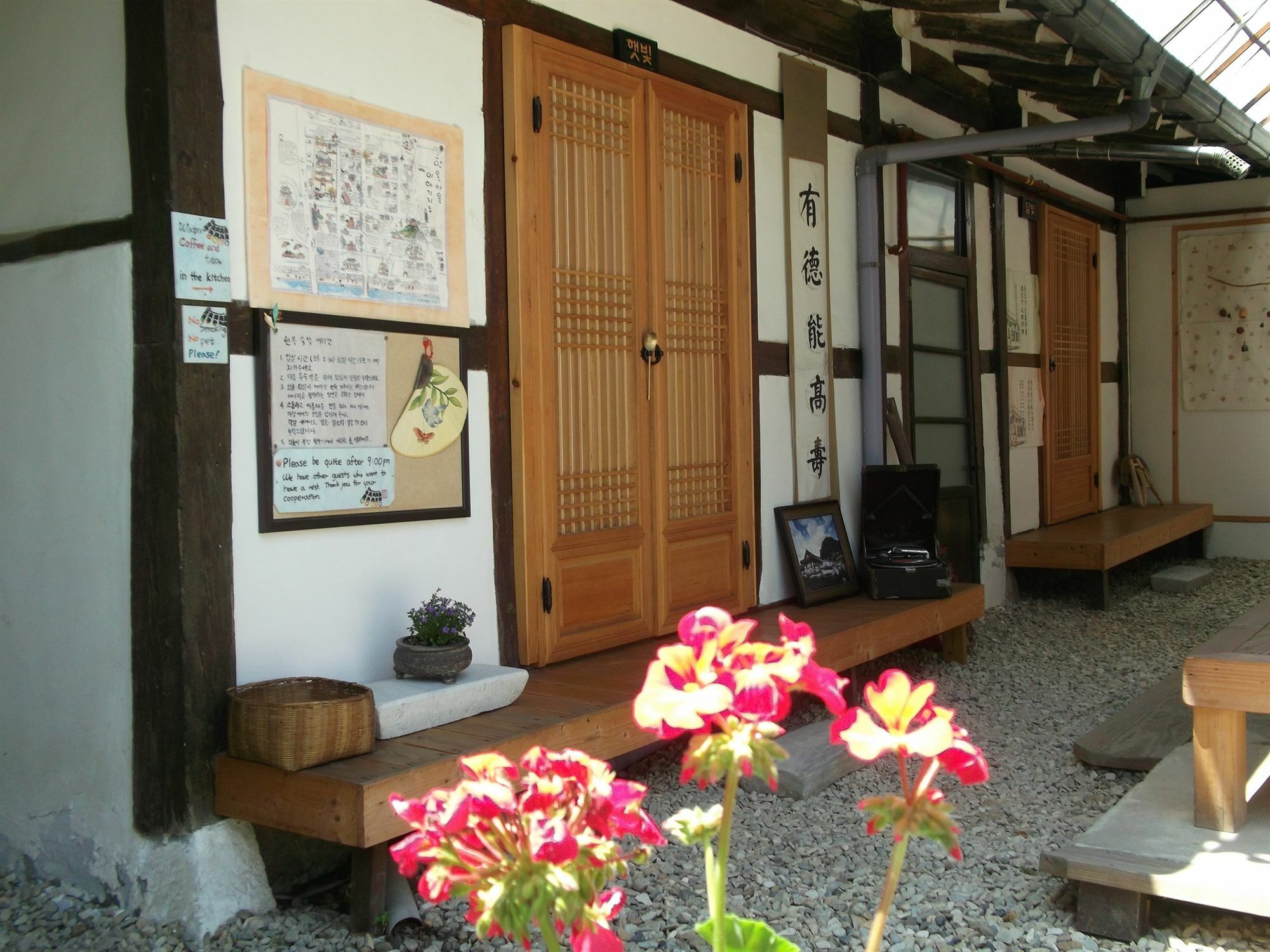 Dukmanjae Hotell Jeonju Eksteriør bilde