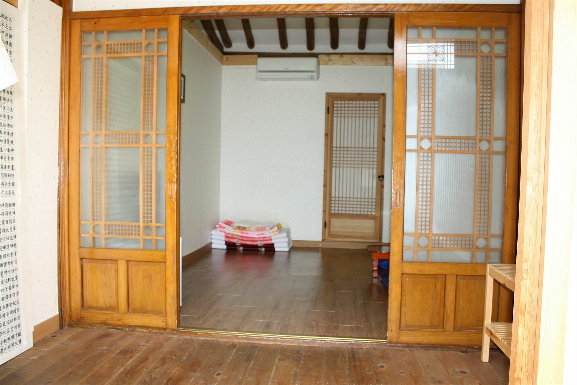 Dukmanjae Hotell Jeonju Eksteriør bilde